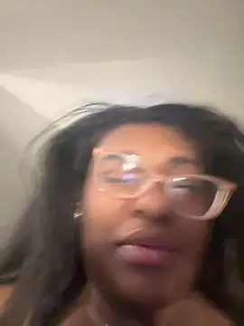 Snapshot of bunbun420247 chatting on December 2025 11:40:02 AM bunbun420247 online show from December 2025 11:40:02 AM