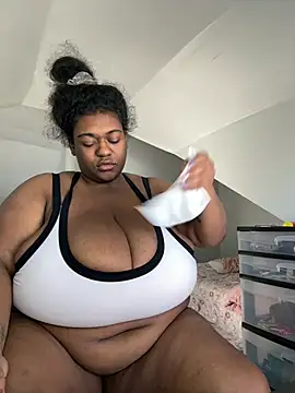 Snapshot of bunbun420247 chatting on January 2026 04:56:01 PM bunbun420247 online show from January 2026 04:56:01 PM