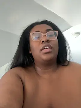 Snapshot of bunbun420247 chatting on February 2026 04:00:02 PM bunbun420247 online show from February 2026 04:00:02 PM