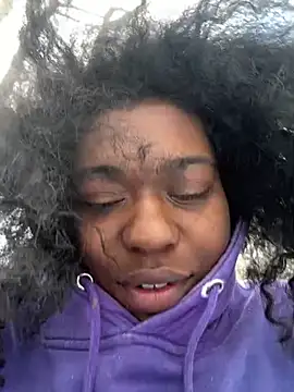 Snapshot of bunbun420247 chatting on February 2026 05:18:02 PM bunbun420247 online show from February 2026 05:18:02 PM