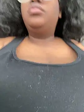 Snapshot of bunbun420247 chatting on March 2026 02:22:02 PM bunbun420247 online show from March 2026 02:22:02 PM