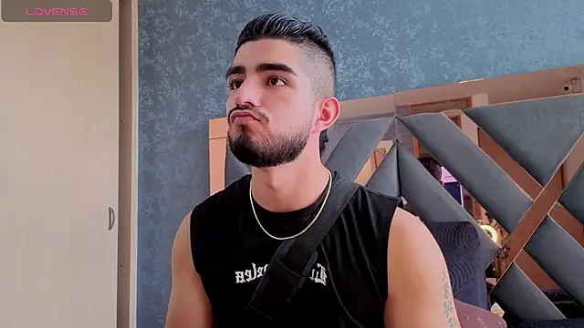 zayn maximoff online show from October 2025 05:47:01 PM