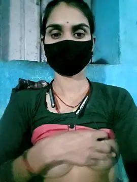 Nishaa ji online show from September 2025 06:56:02 PM