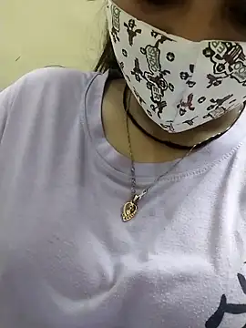 Snapshot of Sex_Queen_aaraya chatting on September 2025 04:40:01 PM Sex Queen aaraya online show from September 2025 04:40:01 PM