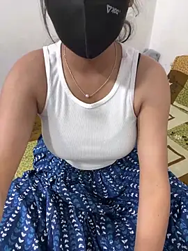Sex Queen aaraya online show from April 2026 04:52:01 PM
