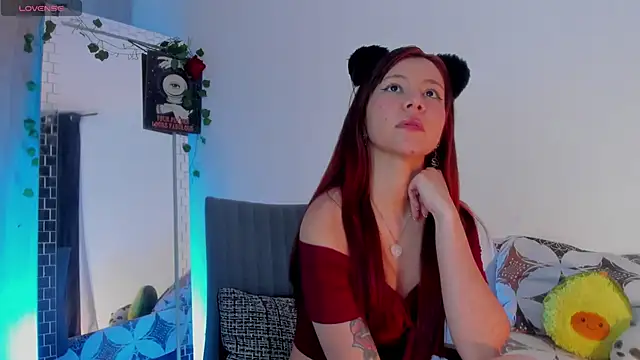 Snapshot of Genesiissss chatting on December 2025 05:23:01 AM Genesiissss online show from December 2025 05:23:01 AM