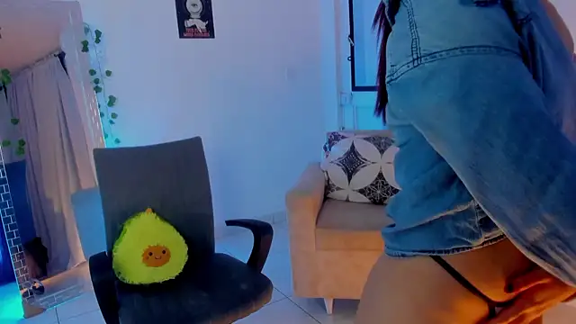 Snapshot of Genesiissss chatting on February 2026 04:22:01 AM Genesiissss online show from February 2026 04:22:01 AM