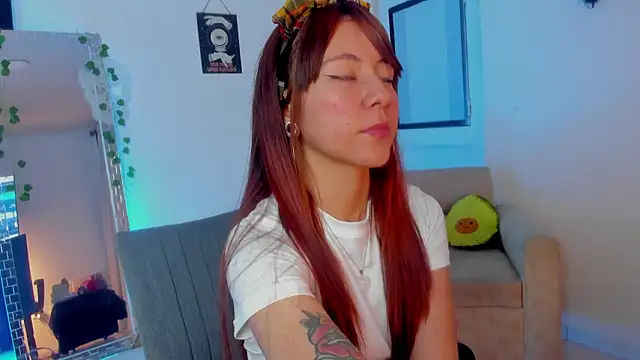 Snapshot of Genesiissss chatting on February 2026 03:37:01 AM Genesiissss online show from February 2026 03:37:01 AM