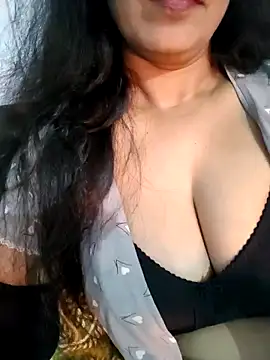 Deepa Sharma143 online show from February 2026 01:48:02 AM