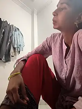 Snapshot of Hot-Soniya2 chatting on October 2025 05:17:01 AM Hot-Soniya2 online show from October 2025 05:17:01 AM