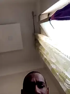 estrogeni online show from April 2026 08:20:02 AM