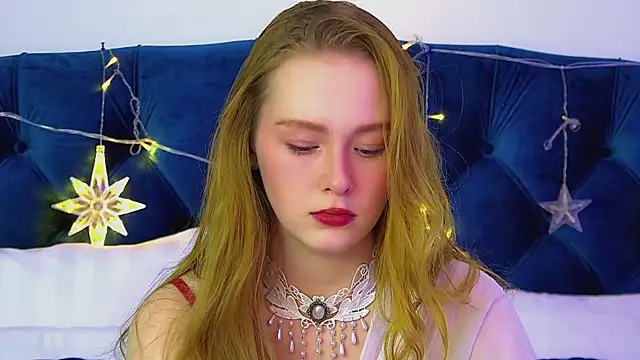 AgataFoxley online show from December 2025 06:31:01 AM