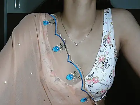 Snapshot of cute_seemu chatting on September 2025 03:10:02 AM cute seemu online show from September 2025 03:10:02 AM