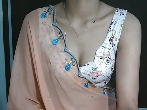 Snapshot of cute_seemu chatting on October 2025 06:42:02 AM cute seemu online show from October 2025 06:42:02 AM