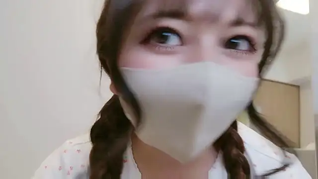 JP Momo o0 online show from September 2025 11:34:02 AM