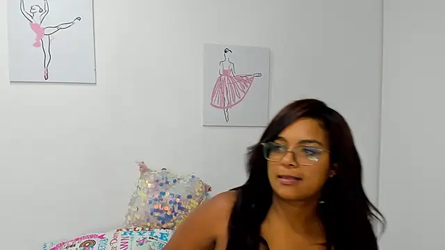 Hill Brownie online show from September 2025 10:40:01 AM