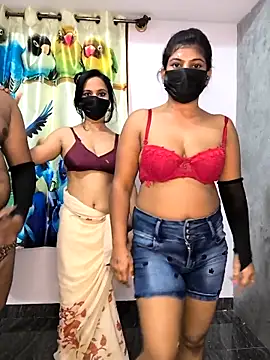 Family02 online show from April 2026 08:23:01 PM