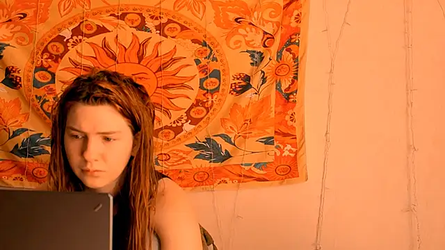 Snapshot of AliceCUNTach chatting on June 2026 05:12:01 AM AliceCUNTach online show from June 2026 05:12:01 AM
