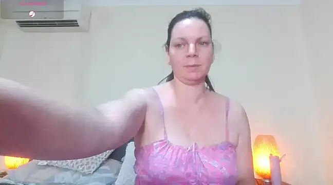 aussiepeaches online show from March 2025 11:25:02 AM