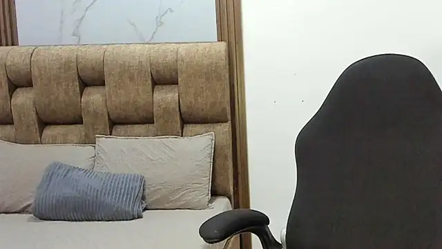 Allyson gh online show from October 2025 03:18:02 AM