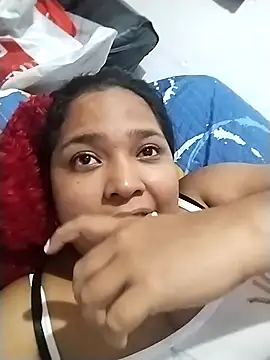 Angelly ricura online show from November 2025 01:26:02 AM