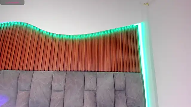 Aliina  Sauvage online show from October 2025 07:33:01 PM