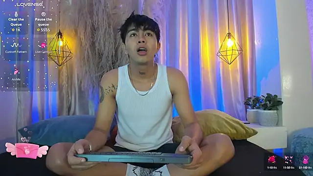 arion sherwind online show from September 2025 08:09:01 PM