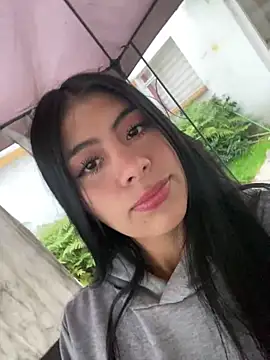 Adele Pinkk online show from December 2025 11:15:02 AM