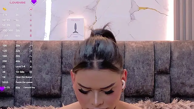 Snapshot of Ava_Cristi chatting on January 2026 05:15:01 PM Ava Cristi online show from January 2026 05:15:01 PM