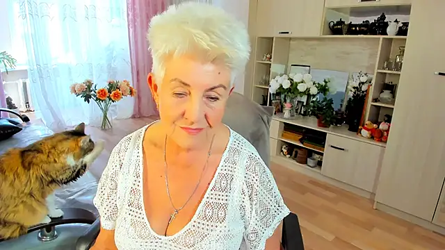 Snapshot of HotandMature chatting on July 2026 12:29:02 PM HotandMature online show from July 2026 12:29:02 PM