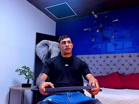 adrian ray online show from September 2025 12:21:01 AM