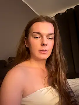 LisaFreier online show from October 2025 06:39:01 PM