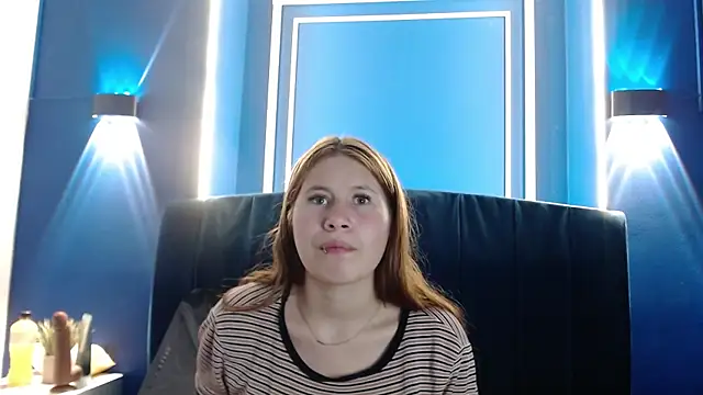 Olivia11  online show from September 2025 12:50:01 PM