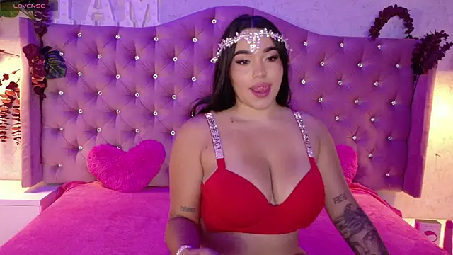 SofiaWildee online show from September 2025 11:49:02 PM