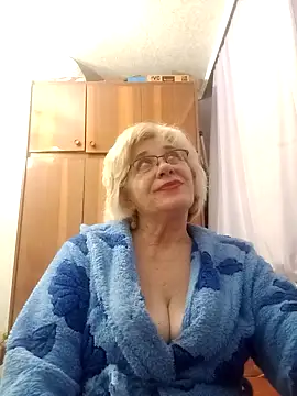 52MiaLove02 online show from December 2025 05:40:02 PM