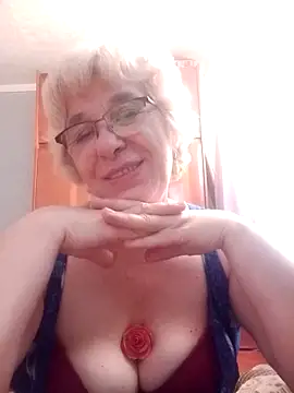 52MiaLove02 online show from June 2026 04:52:02 PM