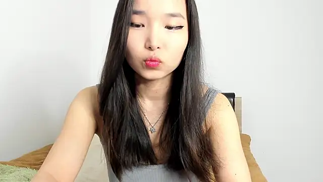 Soyun Mia online show from January 2026 04:53:02 PM