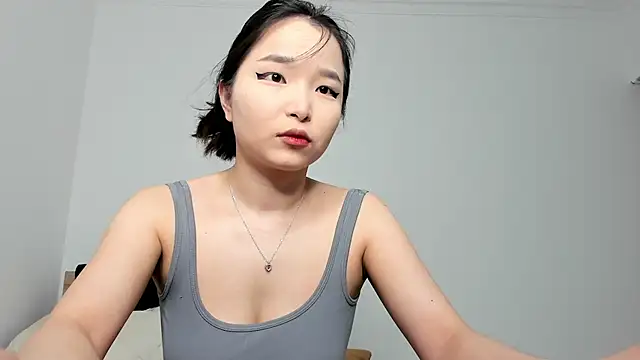 Snapshot of Soyun_Mia chatting on June 2026 01:28:01 PM Soyun Mia online show from June 2026 01:28:01 PM