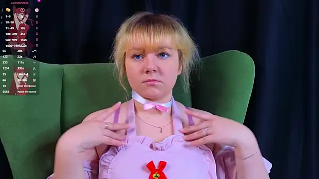 DianaJacobs online show from November 2025 08:25:02 AM