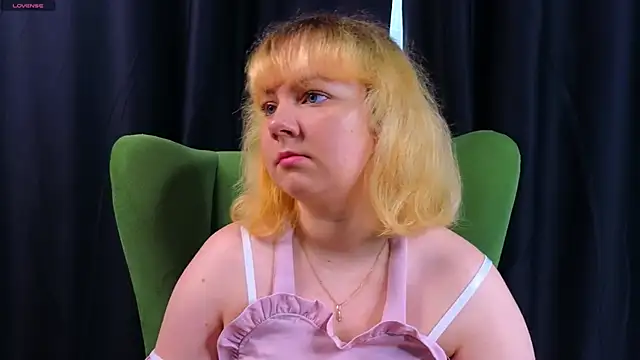 DianaJacobs online show from November 2025 08:13:02 AM