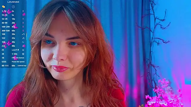 LisaDrake online show from October 2025 07:55:01 PM