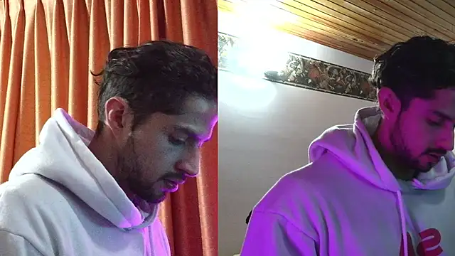 Snapshot of Axel-Cr0ss chatting on September 2025 12:22:02 AM Axel-Cr0ss online show from September 2025 12:22:02 AM