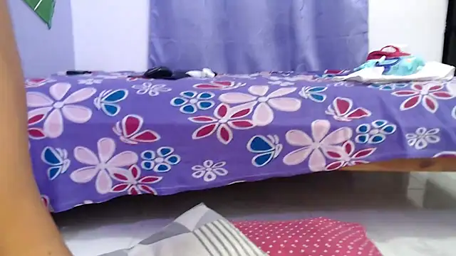 ashlyanaldeep18 online show from October 2025 02:10:01 AM