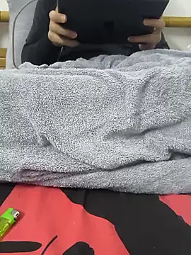 yazinyazin1 online show from November 2025 08:08:01 PM