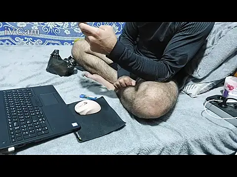 yazinyazin1 online show from February 2026 07:18:01 PM