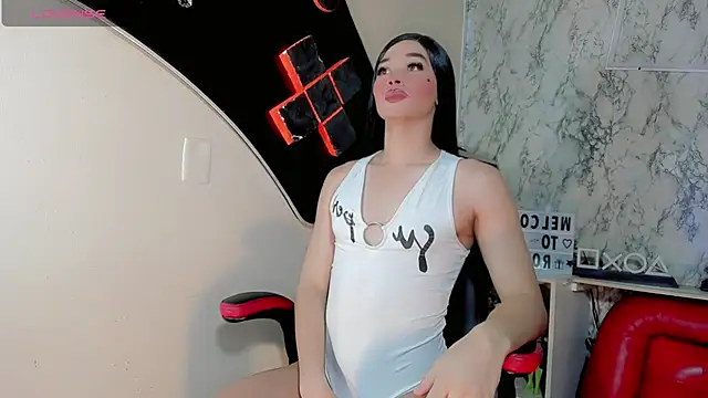 Candy Walker  online show from September 2025 07:17:02 PM