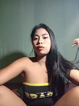 Snapshot of UrSweetAsianLady_02 chatting on July 2026 11:38:02 AM UrSweetAsianLady 02 online show from July 2026 11:38:02 AM