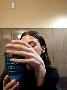 freakylittlebitch69 online show from September 2025 06:21:01 PM