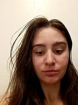 freakylittlebitch69 online show from October 2025 03:32:01 PM