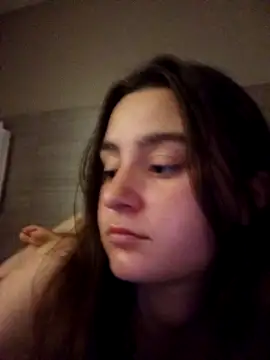 freakylittlebitch69 online show from October 2025 05:05:01 AM